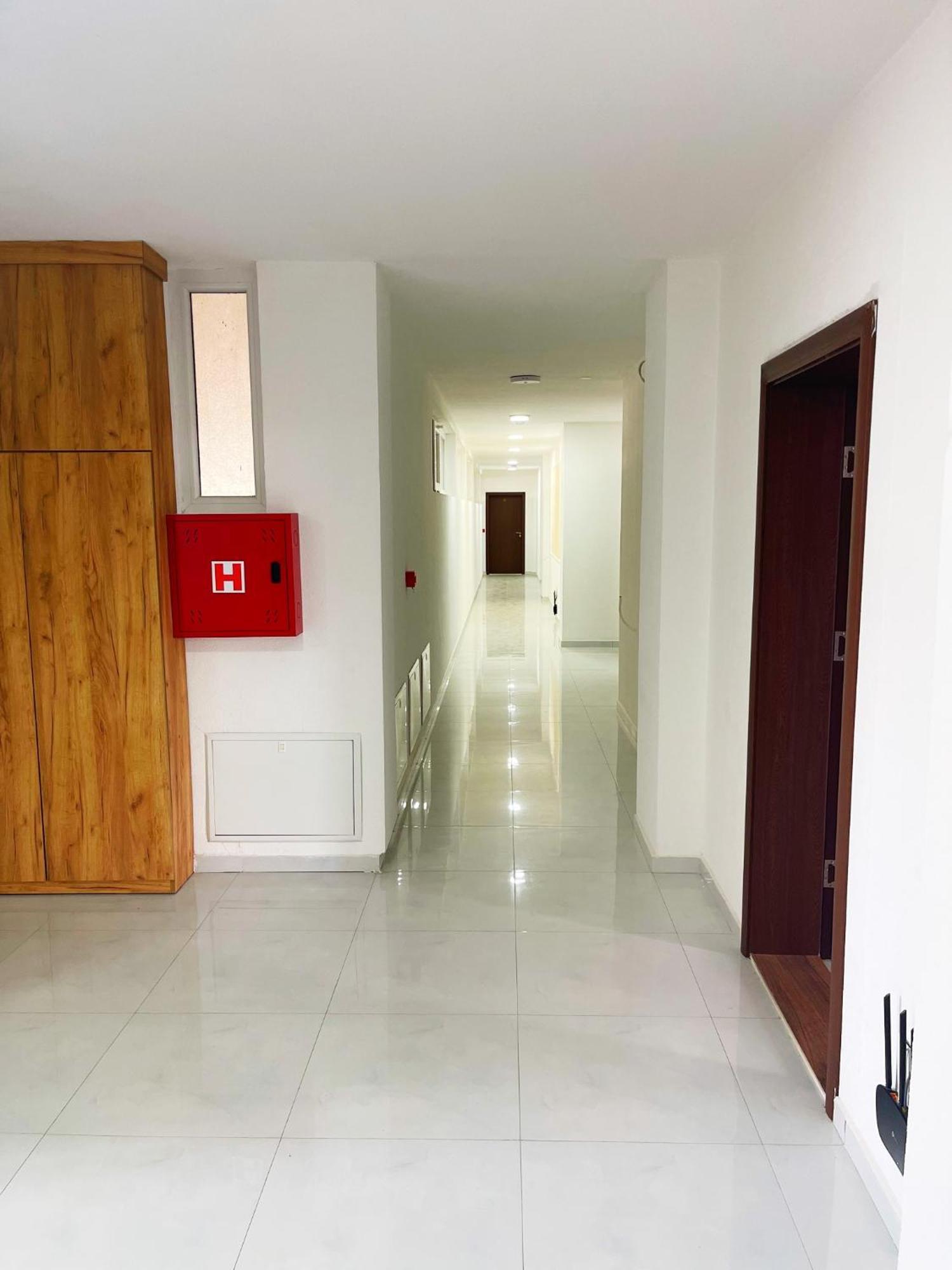 Gjakova Infinity Plaza Hotel מראה חיצוני תמונה